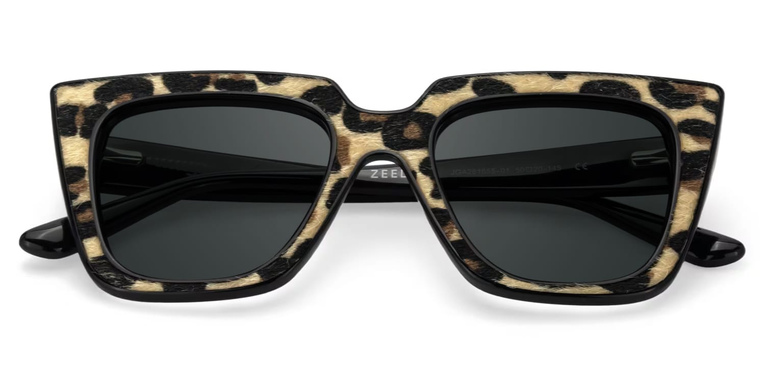 Leopard Print Cat Eye Sunglasses With Black Temple1