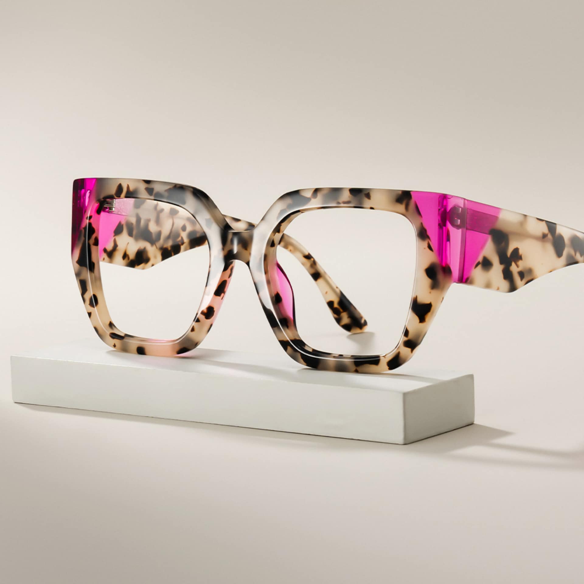 Viva Tortoise Frame Glasses with Square Frame Online | ZEELOOL0
