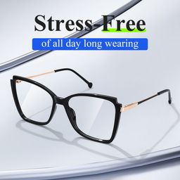 Kristen Cateye Black Glasses4