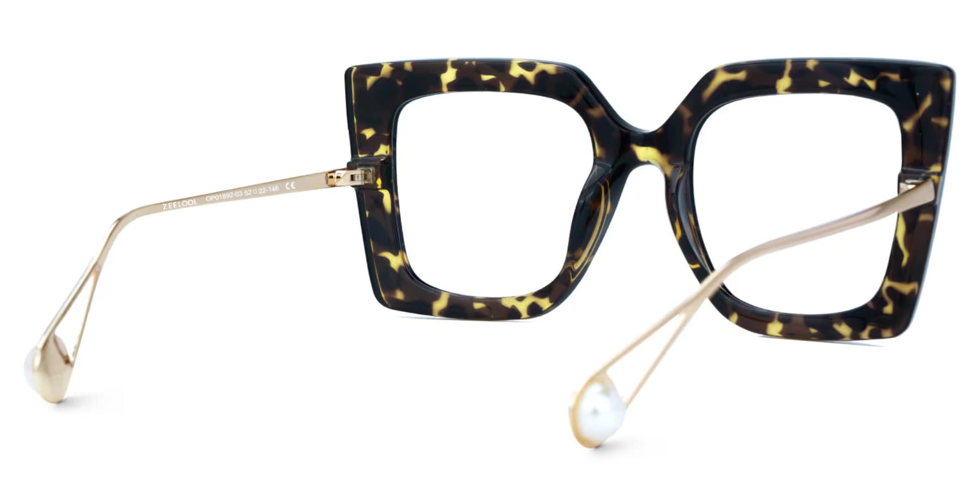 Qatar Butterfly Tortoise-Gold Glasses with Wide Frames3