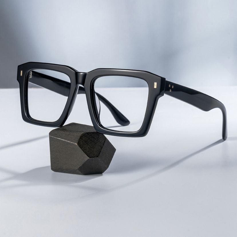 Kenish Square Black Glasses