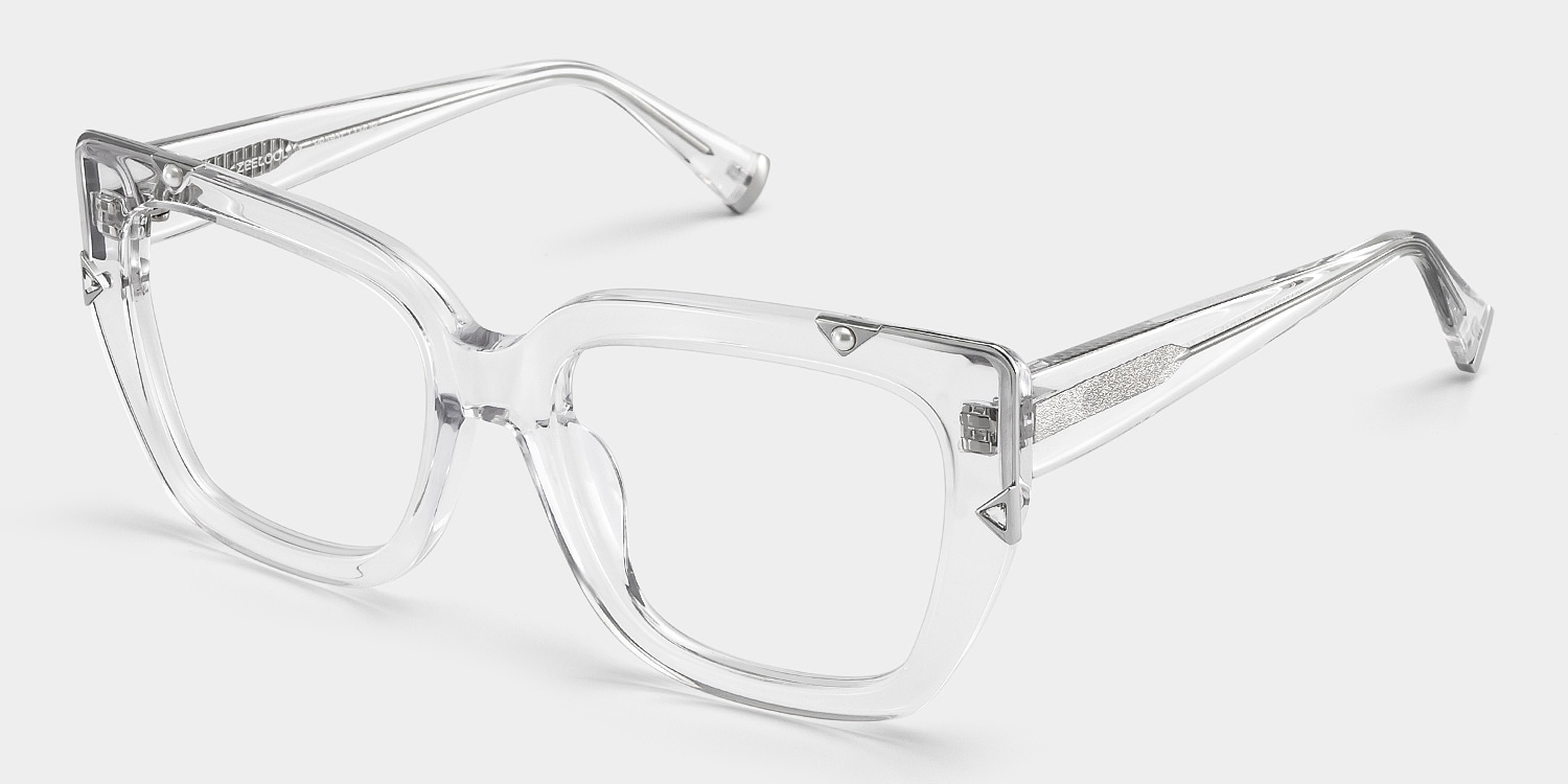 A clear, oversized frame that's playful and chic.3