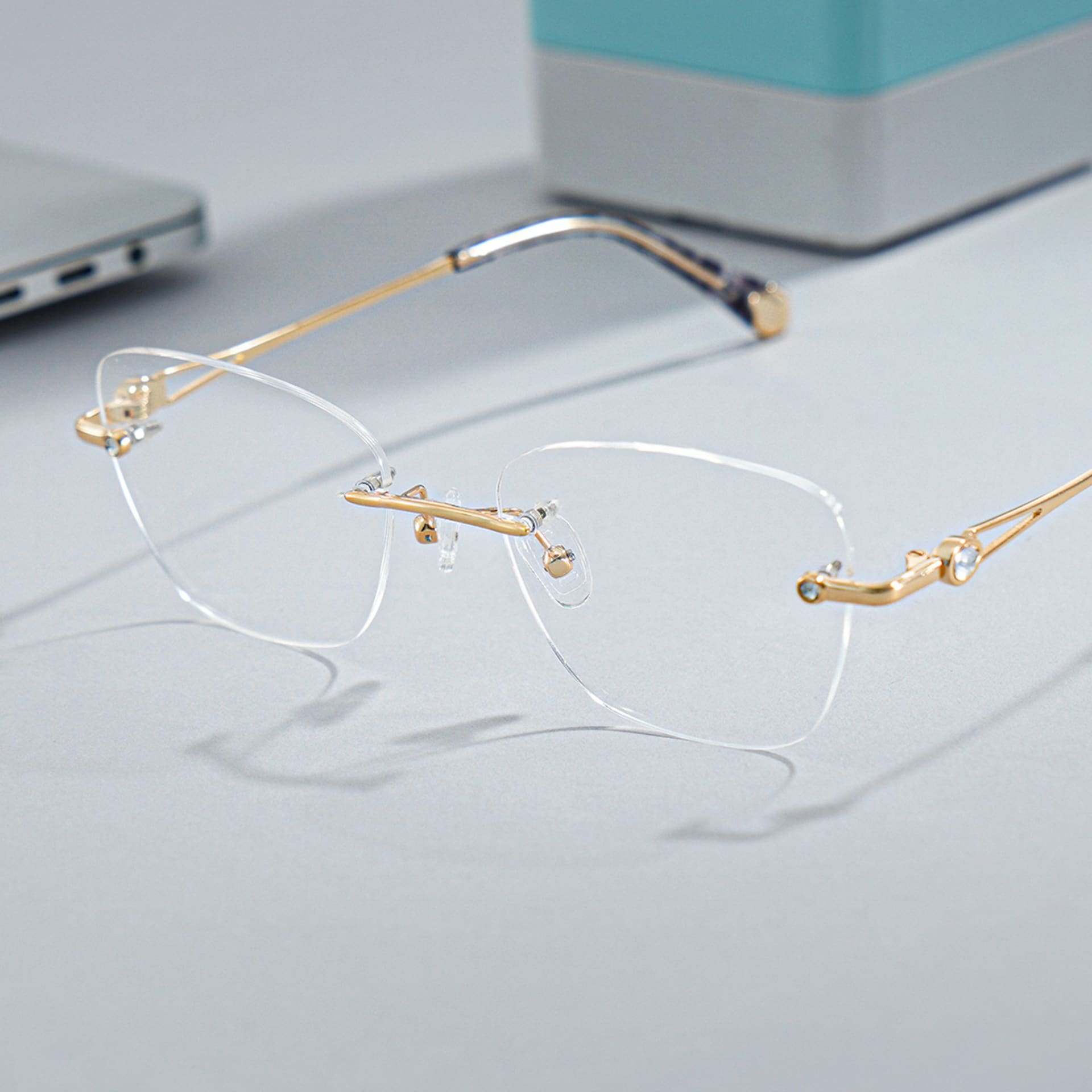 Rectangle Gold Eyeglasses- Seth Metal Frame Glasses1