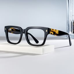 Fulford Rectangle Black Glasses0