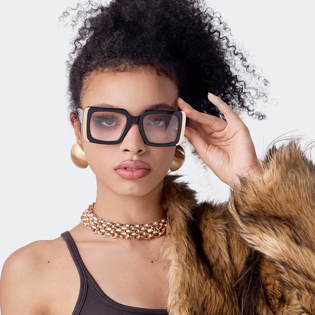 Jesse Rectangle Black Glasses5