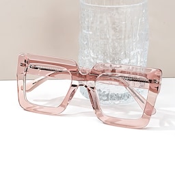 Brandon Square Champagne Glasses0