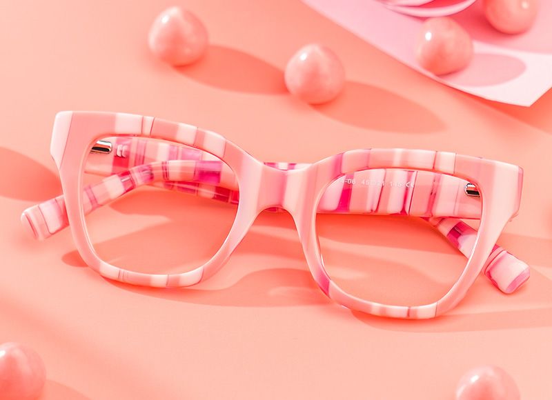 Nereyda Pink Candy Glasses Bubblegum | Zeelool Optical4