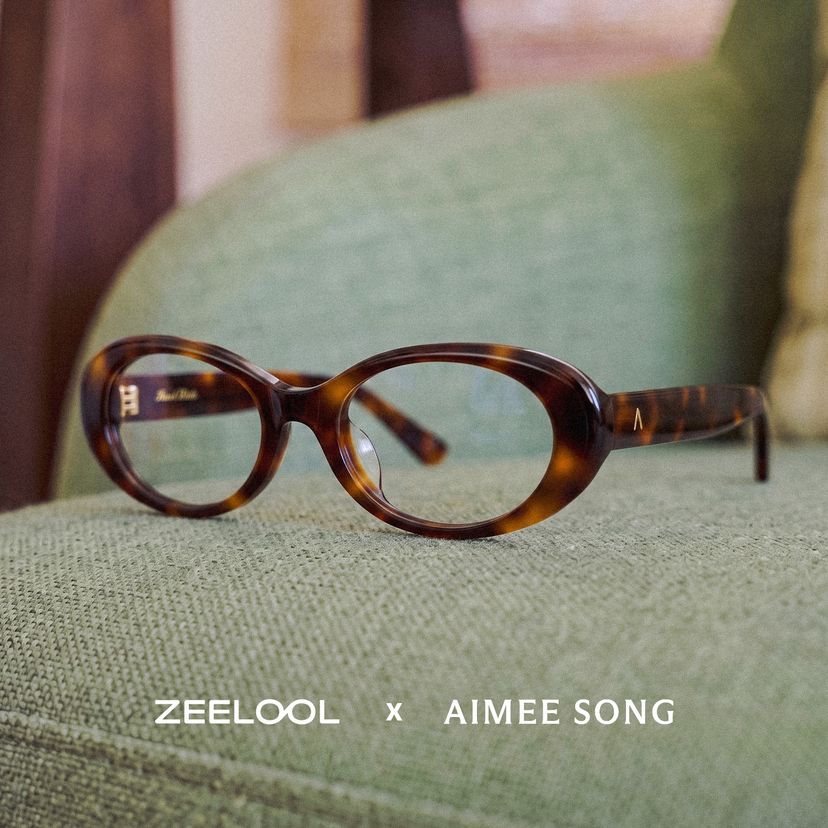 The 90s Tortoise Oval Glasses