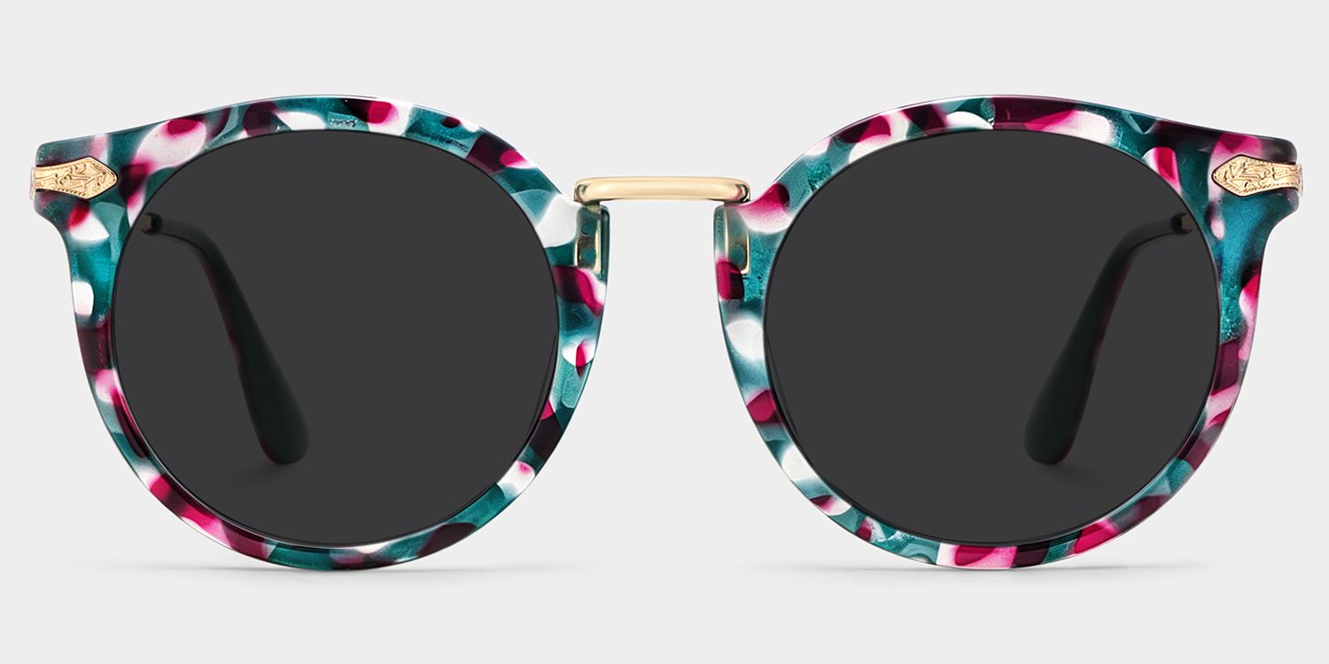 Quentina glasses 2