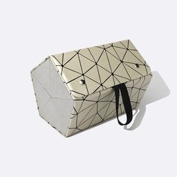 High-end Leather Hanging White Eyeglasses Storage2