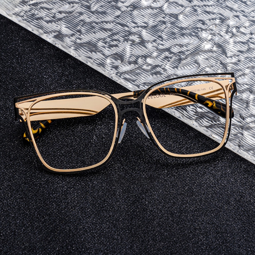 Dacarine Square Black Gold Glasses