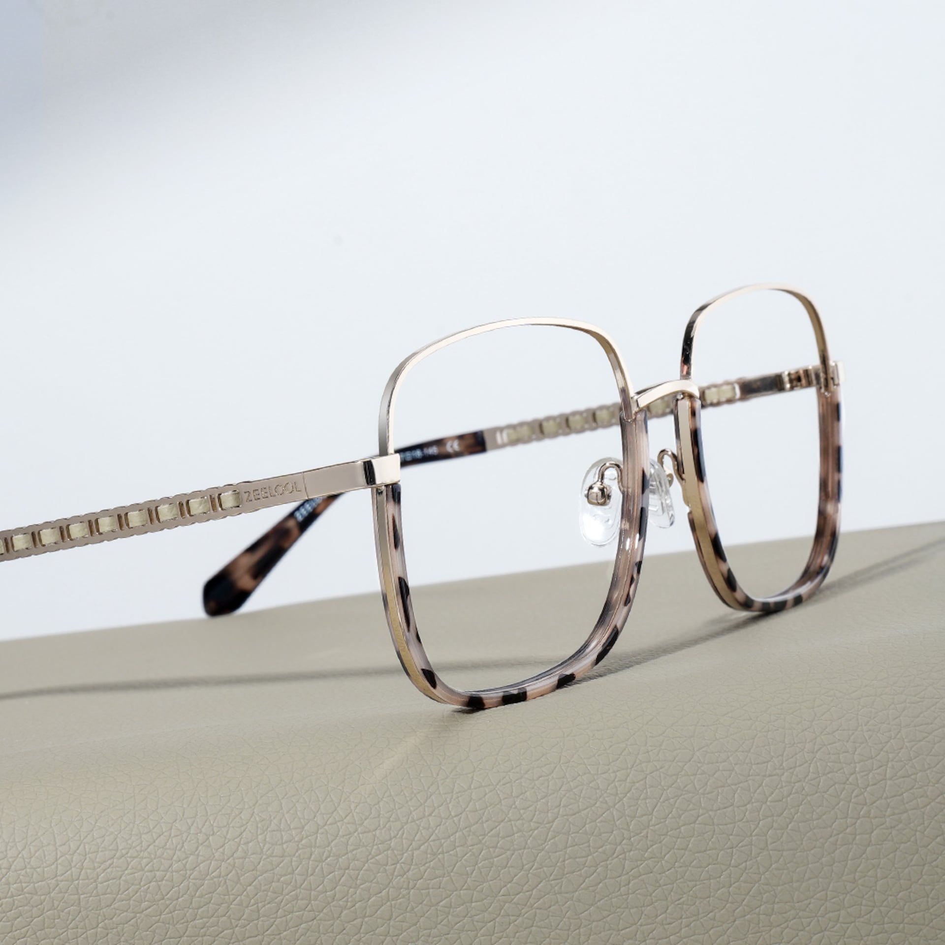 Perfecta Women's Big Square Glasses Frames | Zeelool4