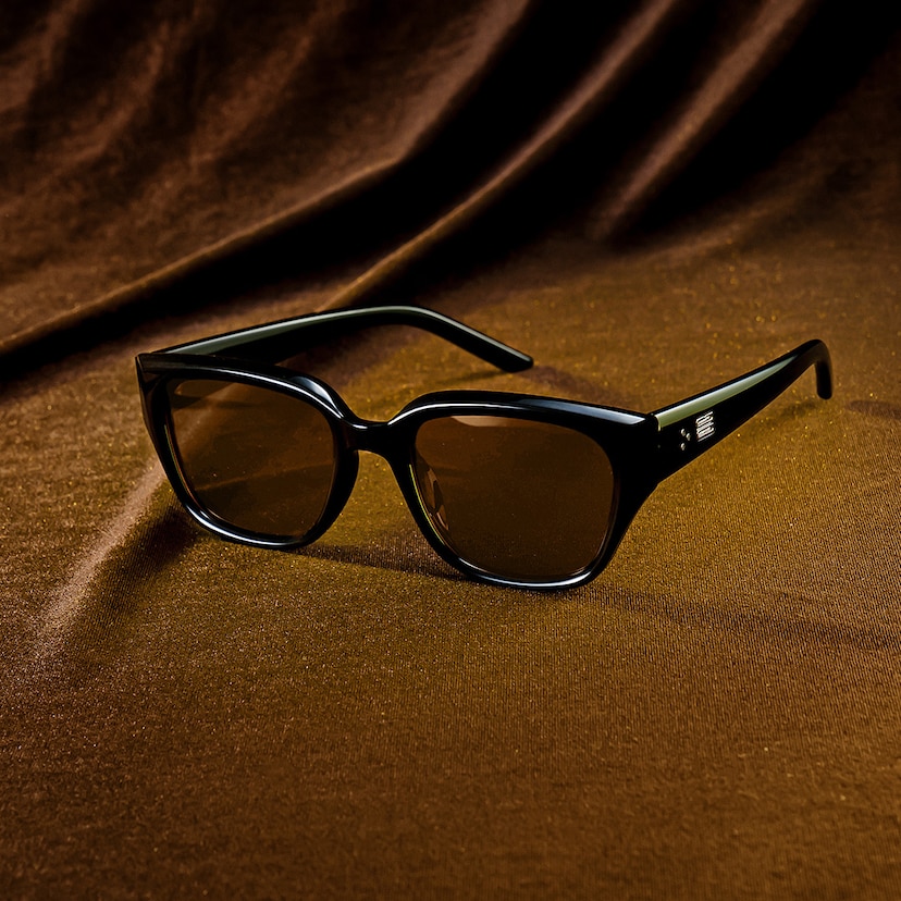 Serene Cat Eye Black Crystal Polarized Sunglasses