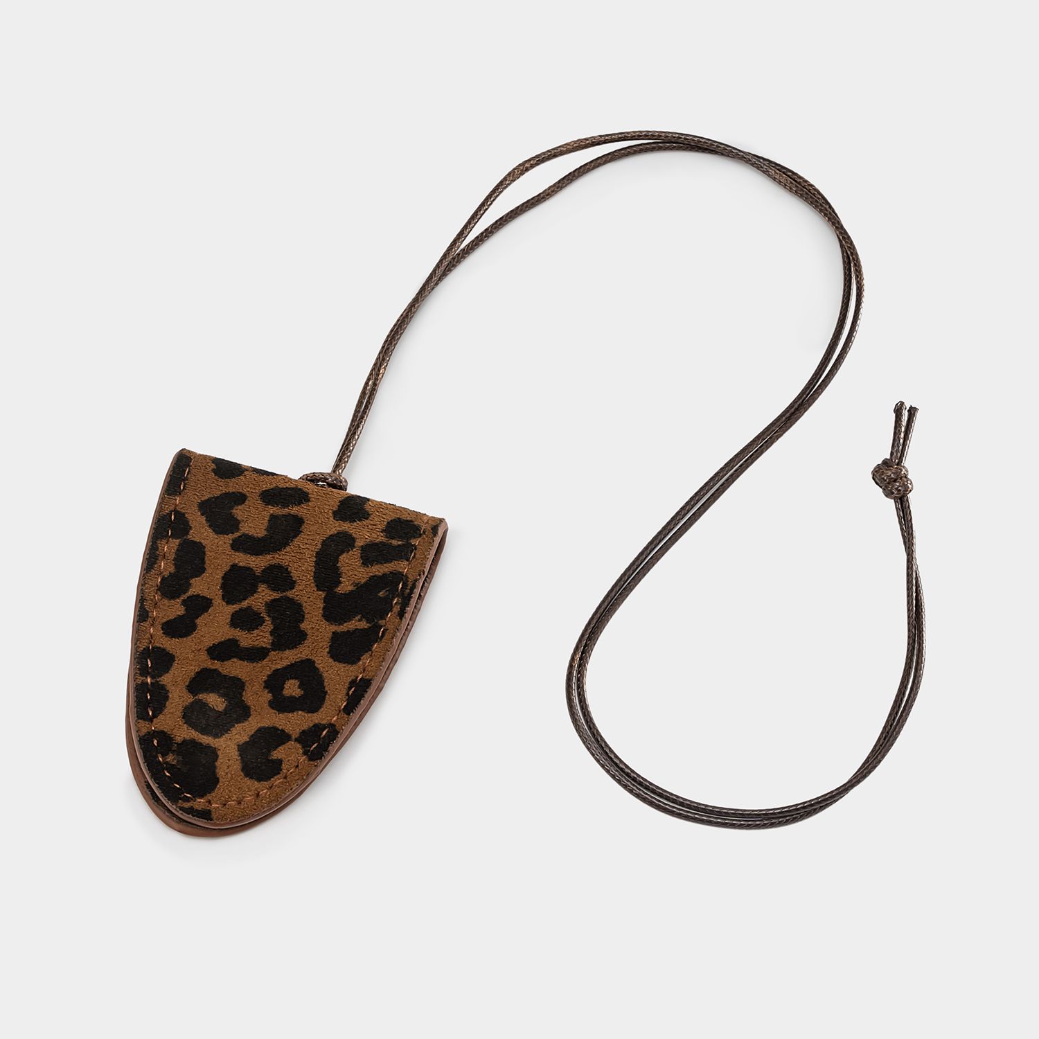 Magnetic Sunglasses Strap Eyeglass Cord in Leopard Pattern1