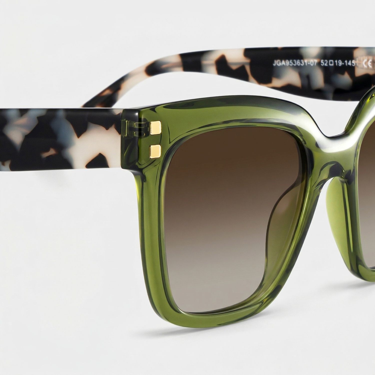 Minguela Green Square Sunglasses to Frame Your Face | ZEELOOL4