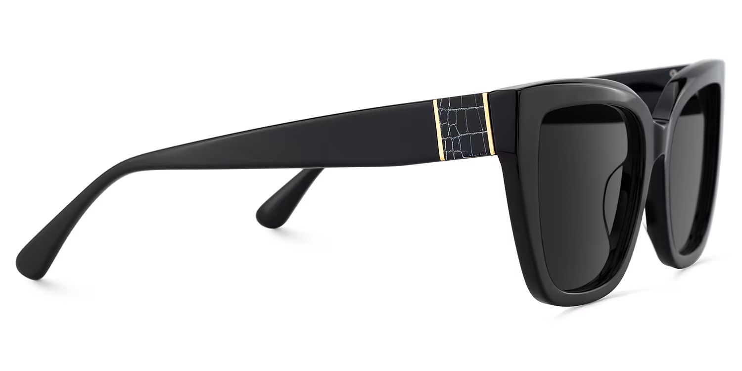 Square Frame Black Glasses on Sale3