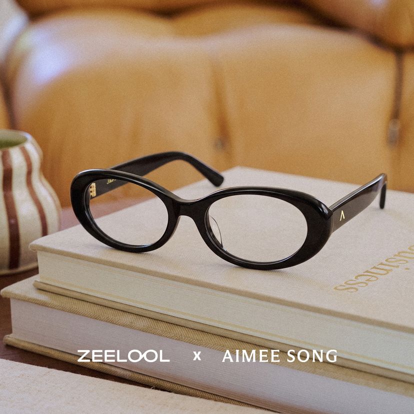 The 90s Black Oval Glasses