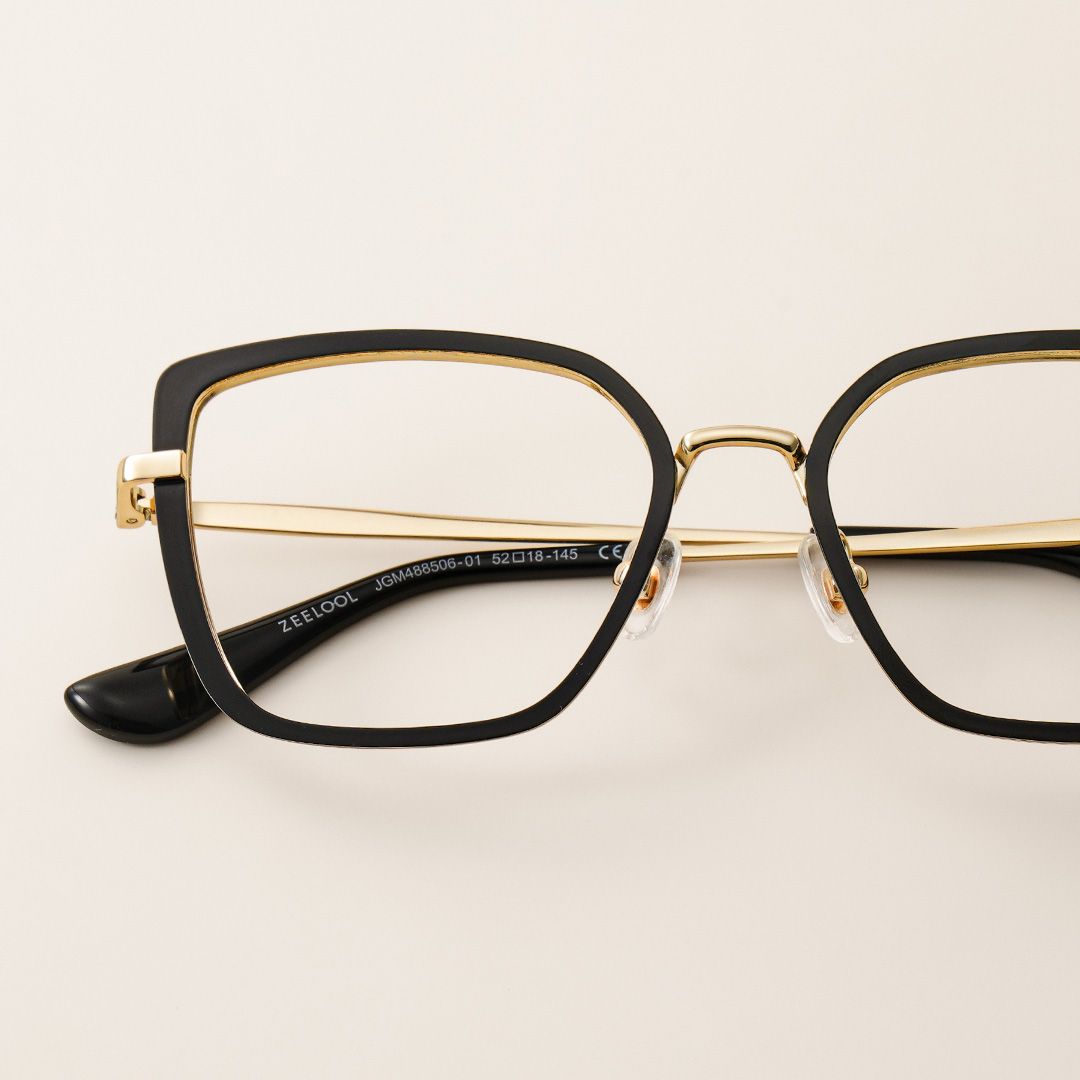 Square Black Eyeglasses- Max Metal Frame Glasses2