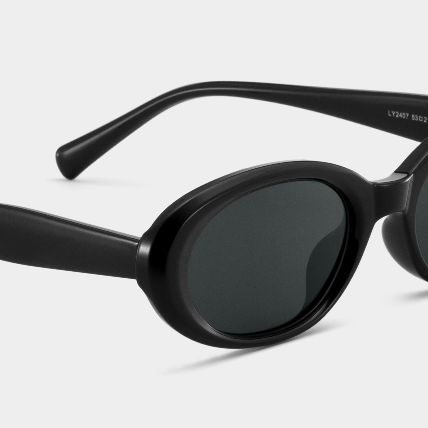 Zion black Frame Polarized Sunglasses with oval Style Online | ZEELOOL5