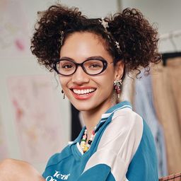 Blaire Oval Black Glasses9