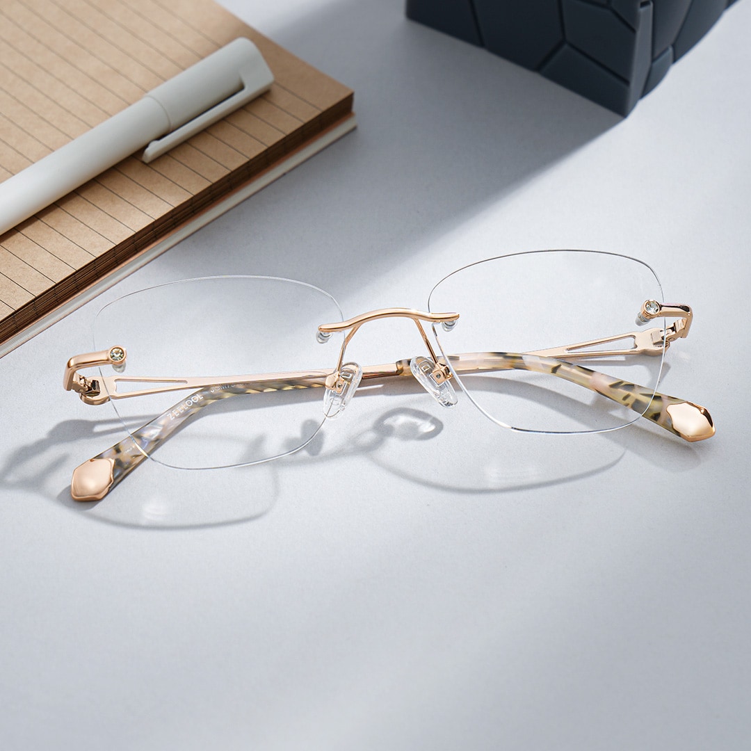 Seth Rectangle Rose Gold Glasses2