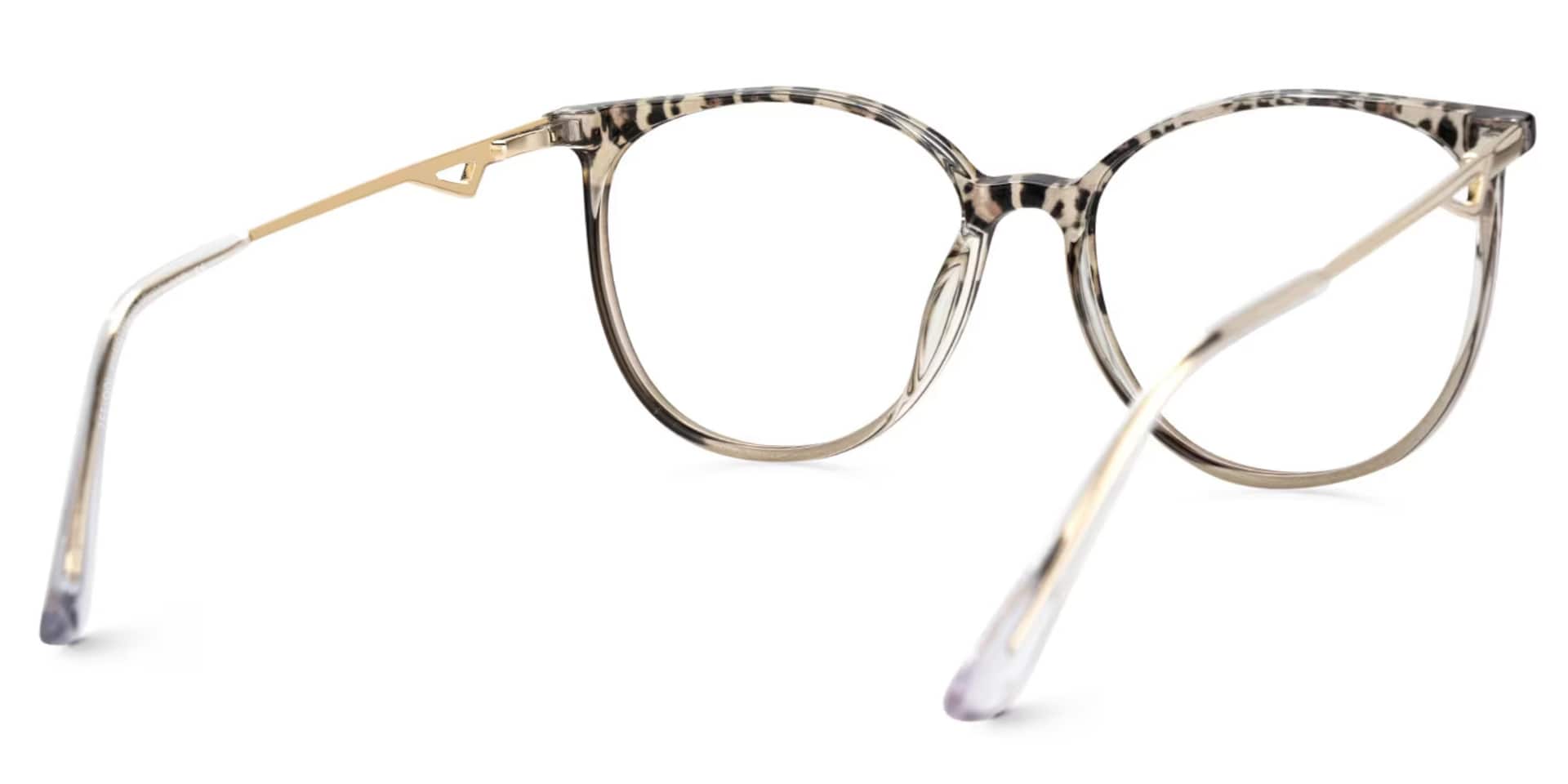 Round Brown Transparent Glasses Chanty in Thin Frame Style | Zeelool3