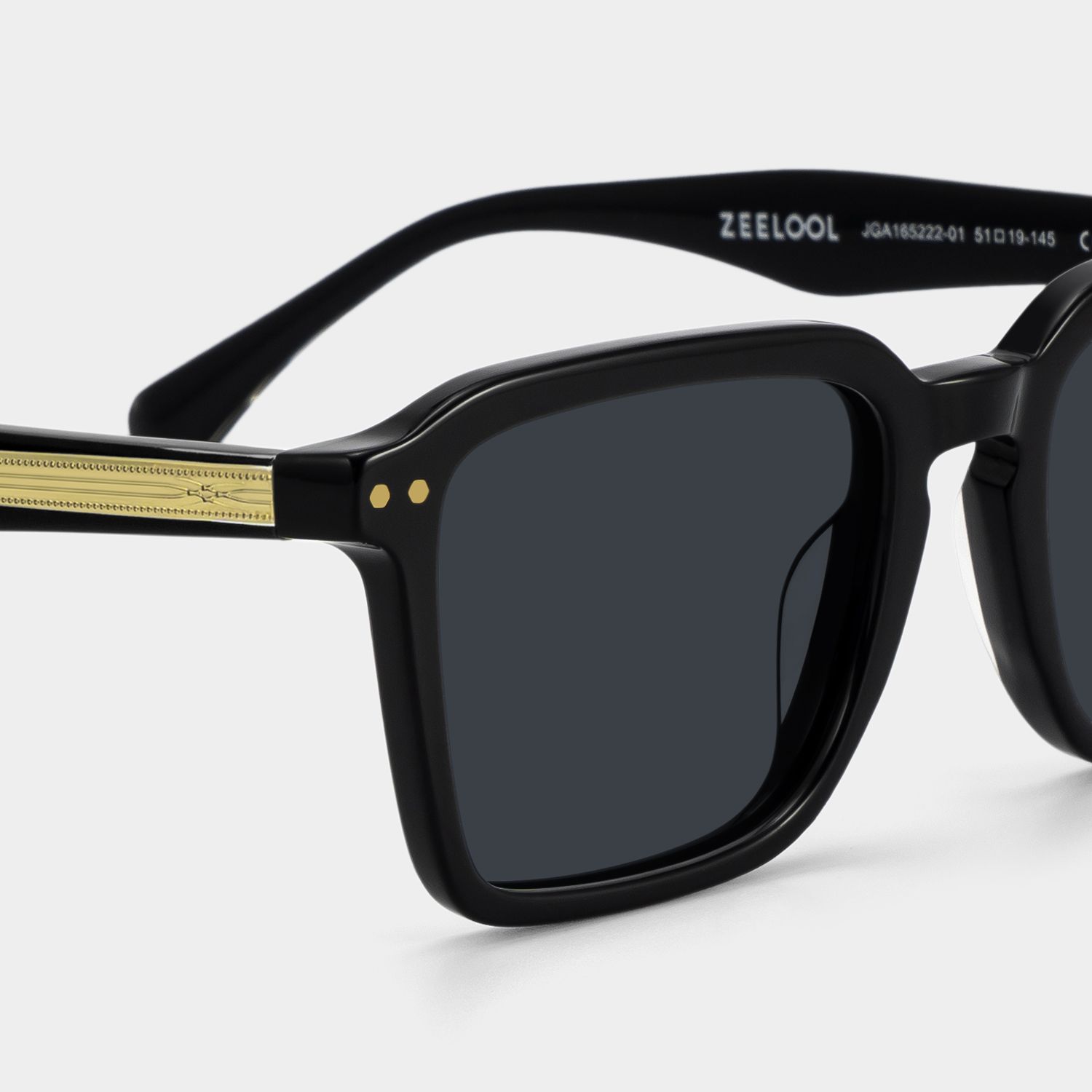 ビッキー Vickerie Black Rectangle Polarized Sunglasses for Driving | ZEELOOL