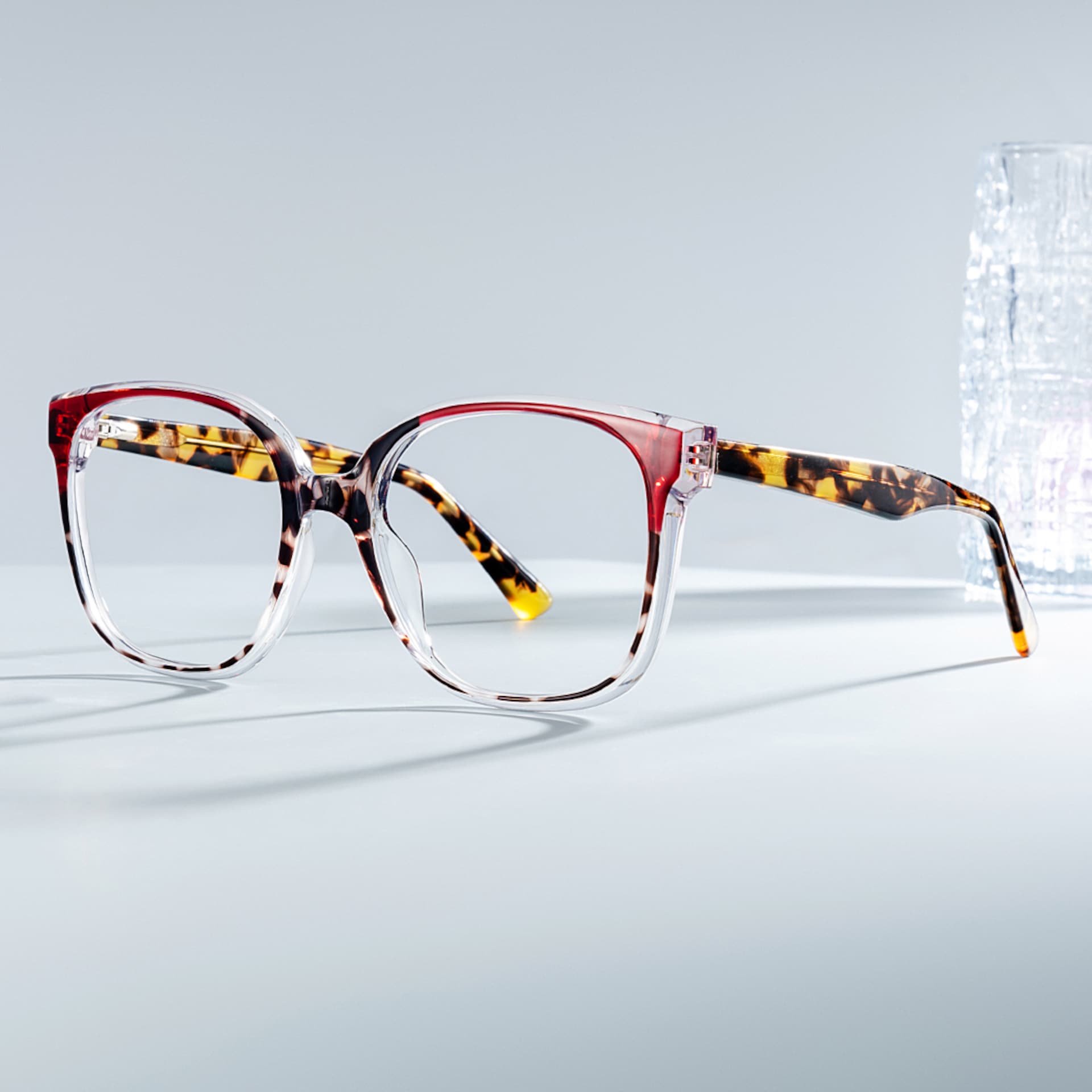 Square Tortoise Eyeglasses With Red Color Matching1