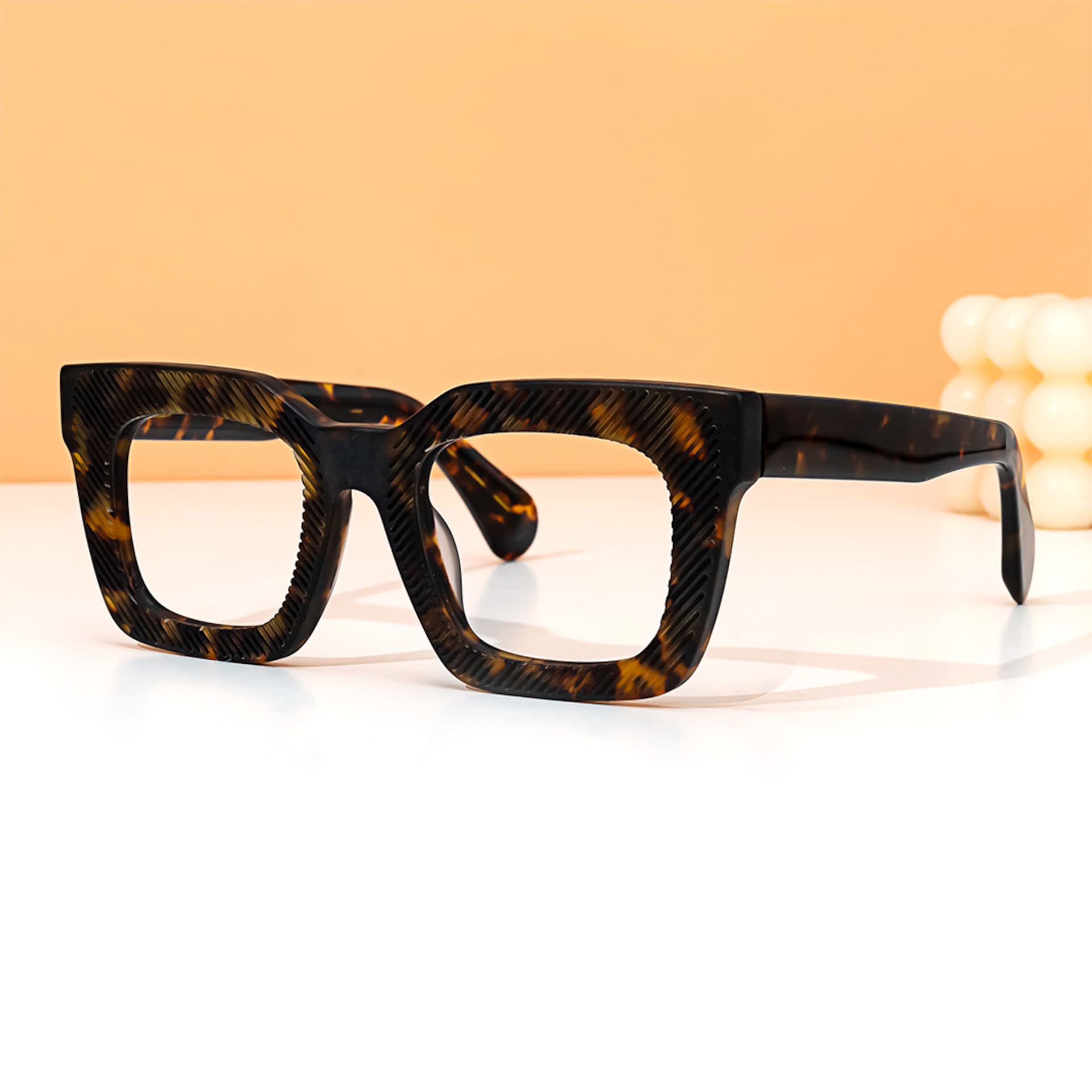 Keisa Square Tortoise Eyeglasses & Frame Glasses4