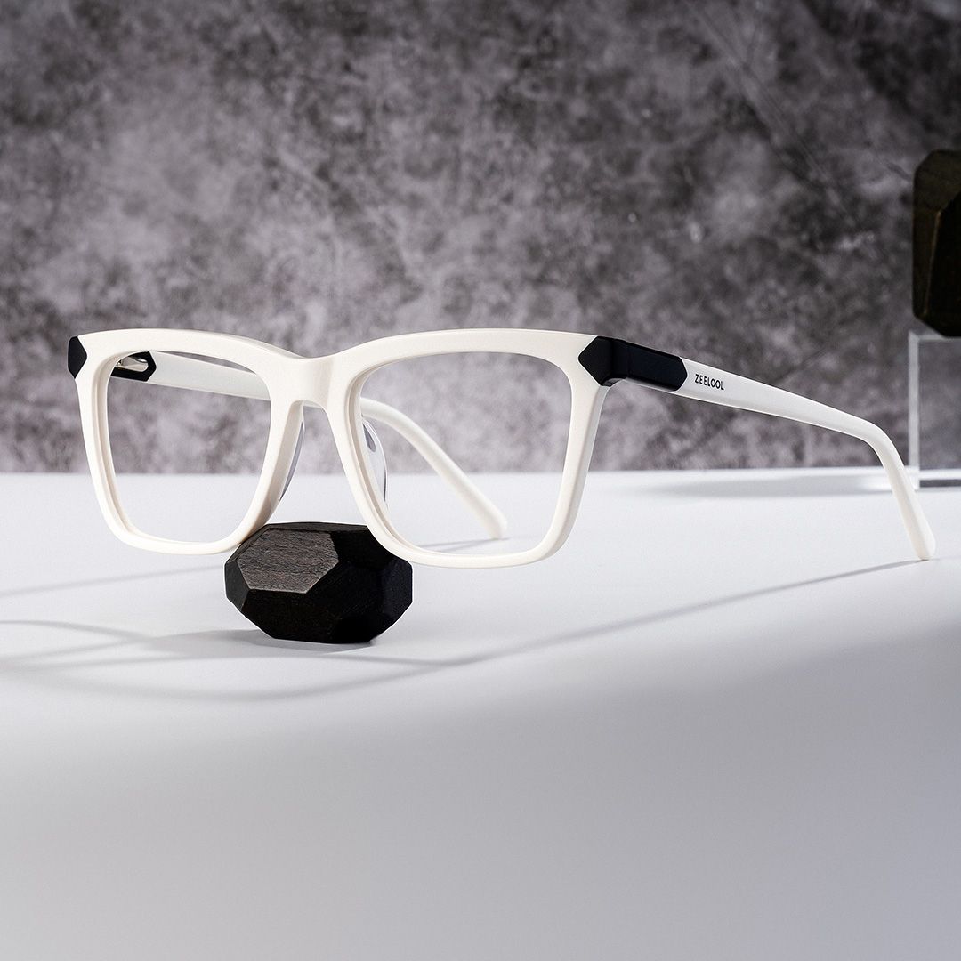 Thin White Glasses Frame In Rectangle Shape0