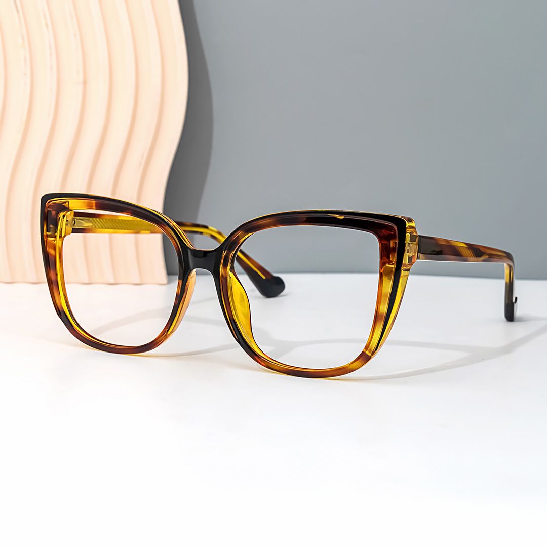 Fenn Cateye Tortoise Glasses4
