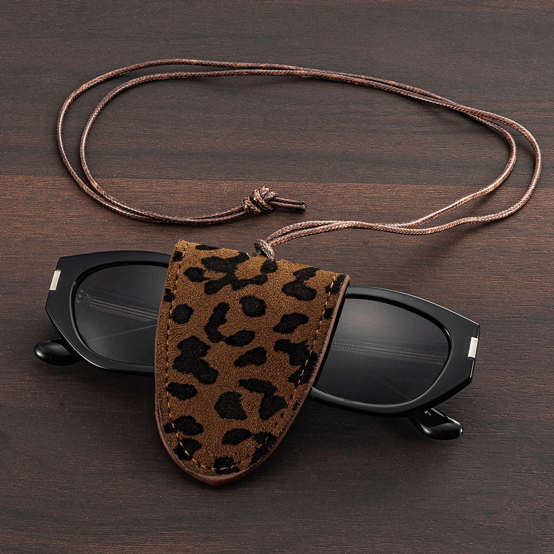 Magnetic Sunglasses Strap Eyeglass Cord in Leopard Pattern0
