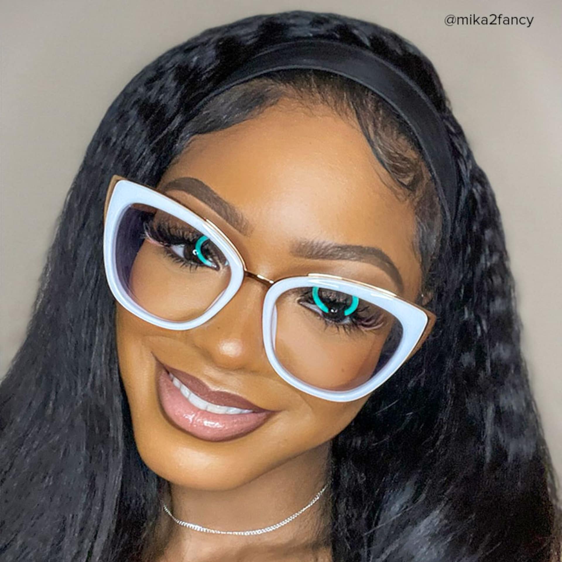 Ruiz Cateye White Glasses | Zeelool Glasses5