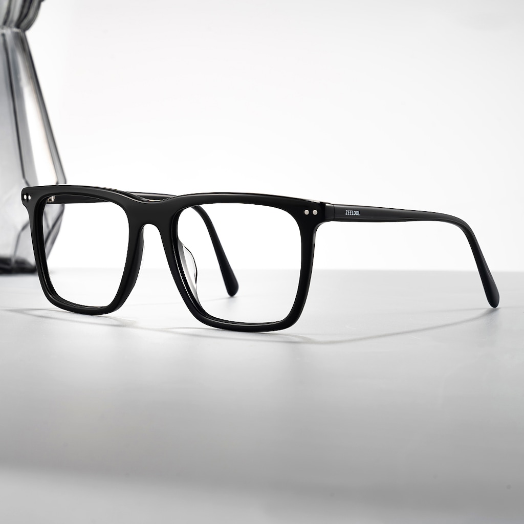 Frantz Square Black Glasses