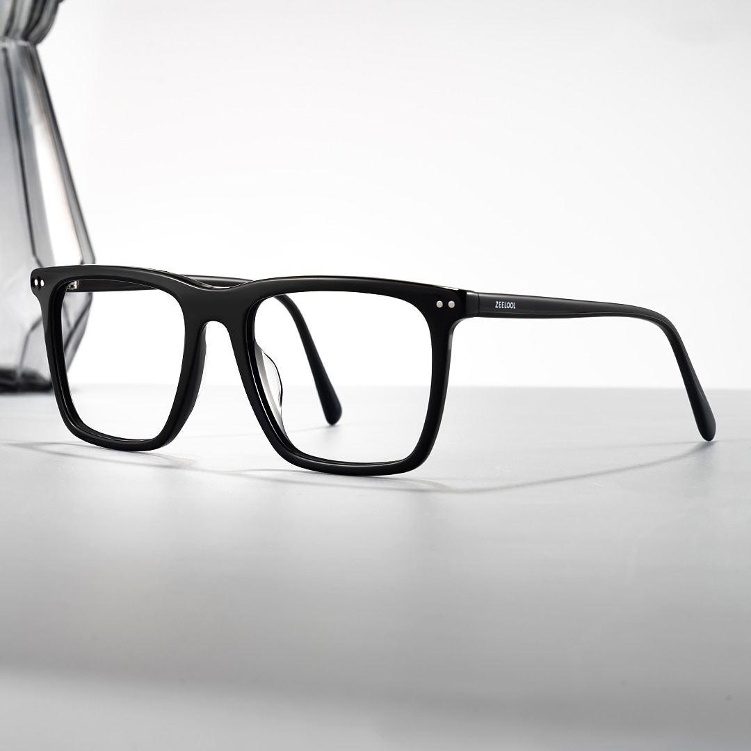 Frantz Square Black Glasses