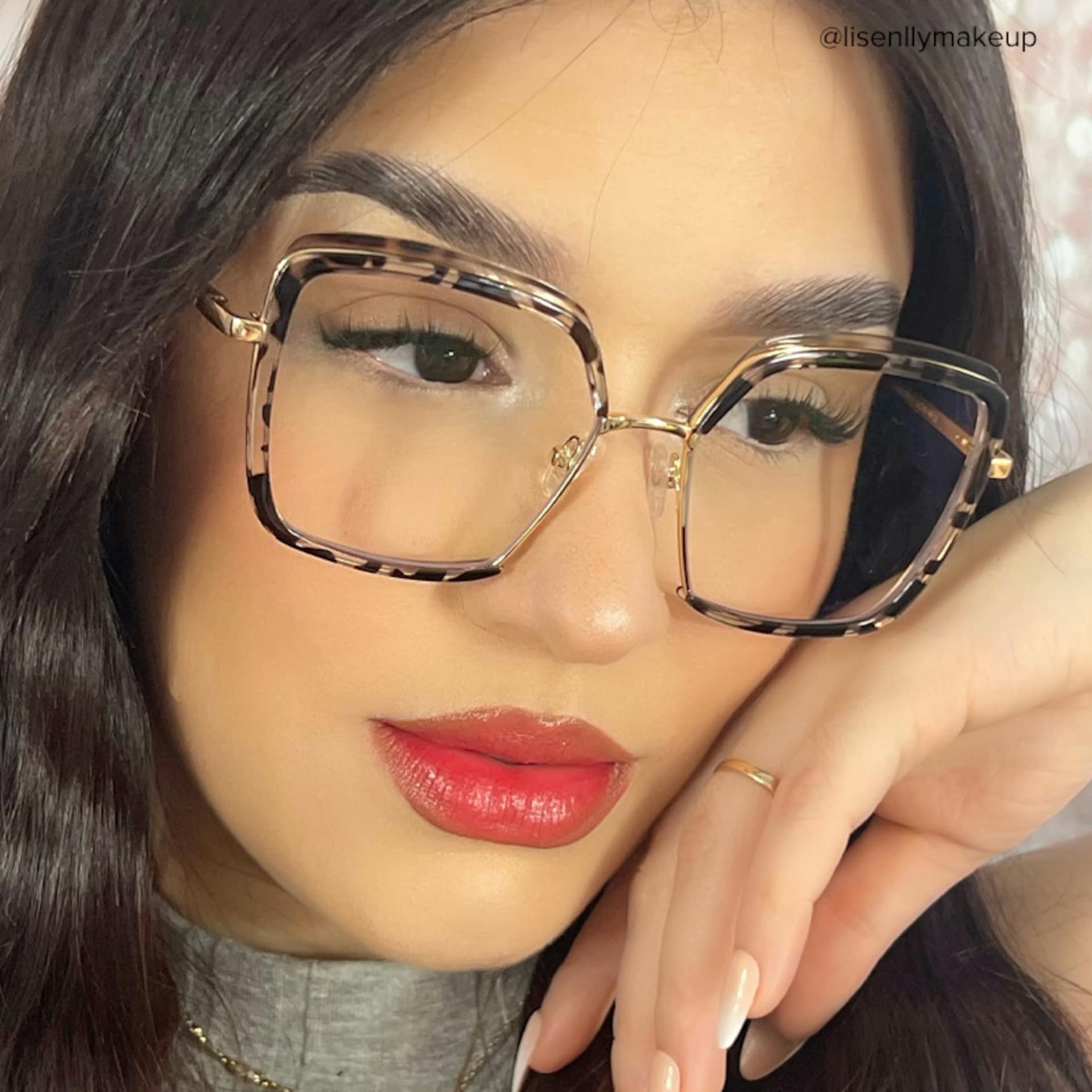 Cordaro Square Clear Tortoise Shell Glasses with Nose Pads5