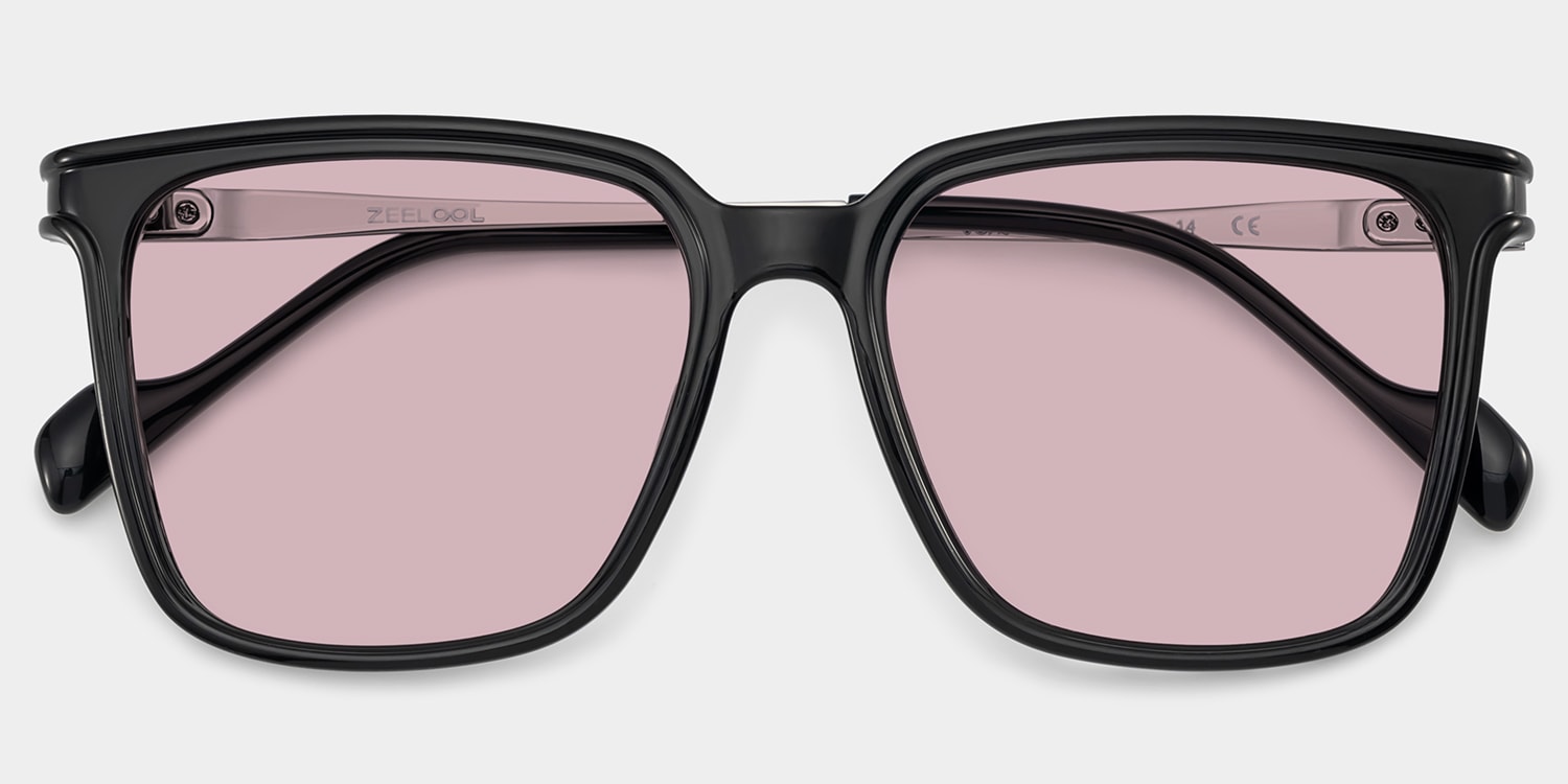 Zeyna Square Black Sunglasses