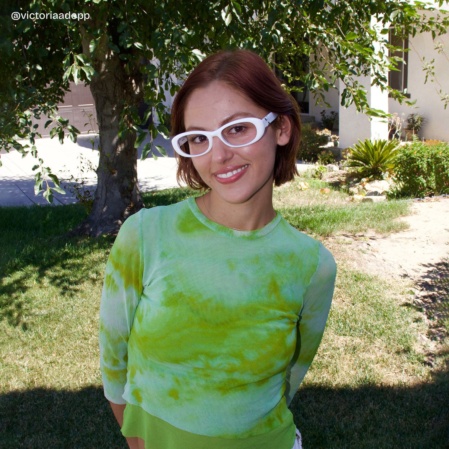 Catherine White Oval Frame Glasses Online | ZEELOOL