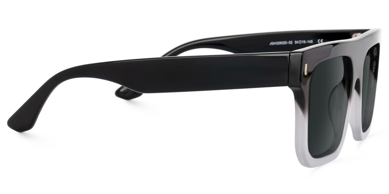 Square Reaux Black Gradient Sunglasses for Men2