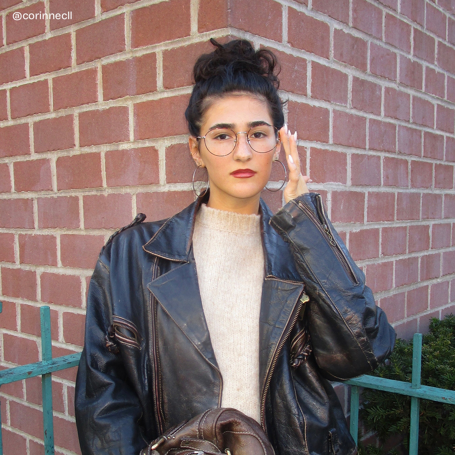 Ian Round Tortoise Glasses