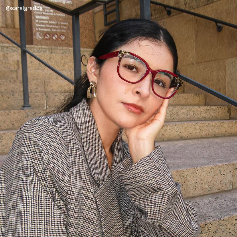 Ivy Red Square Glasses