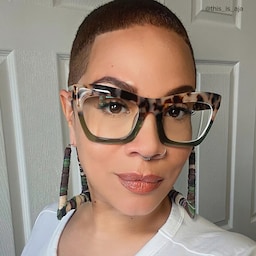 Benitez Square Two-Tone Glasses9