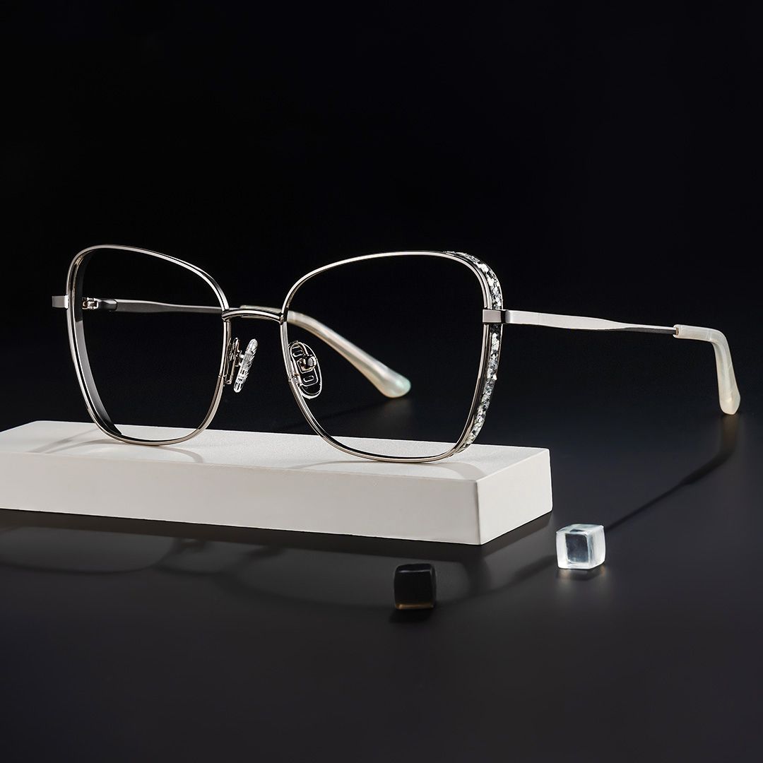 Butterfly Silver Glasses With Gillter on the Sides0