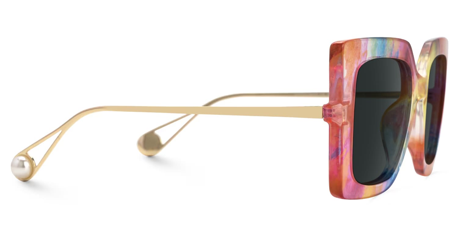 Qatar Square Rainbow Glasses4