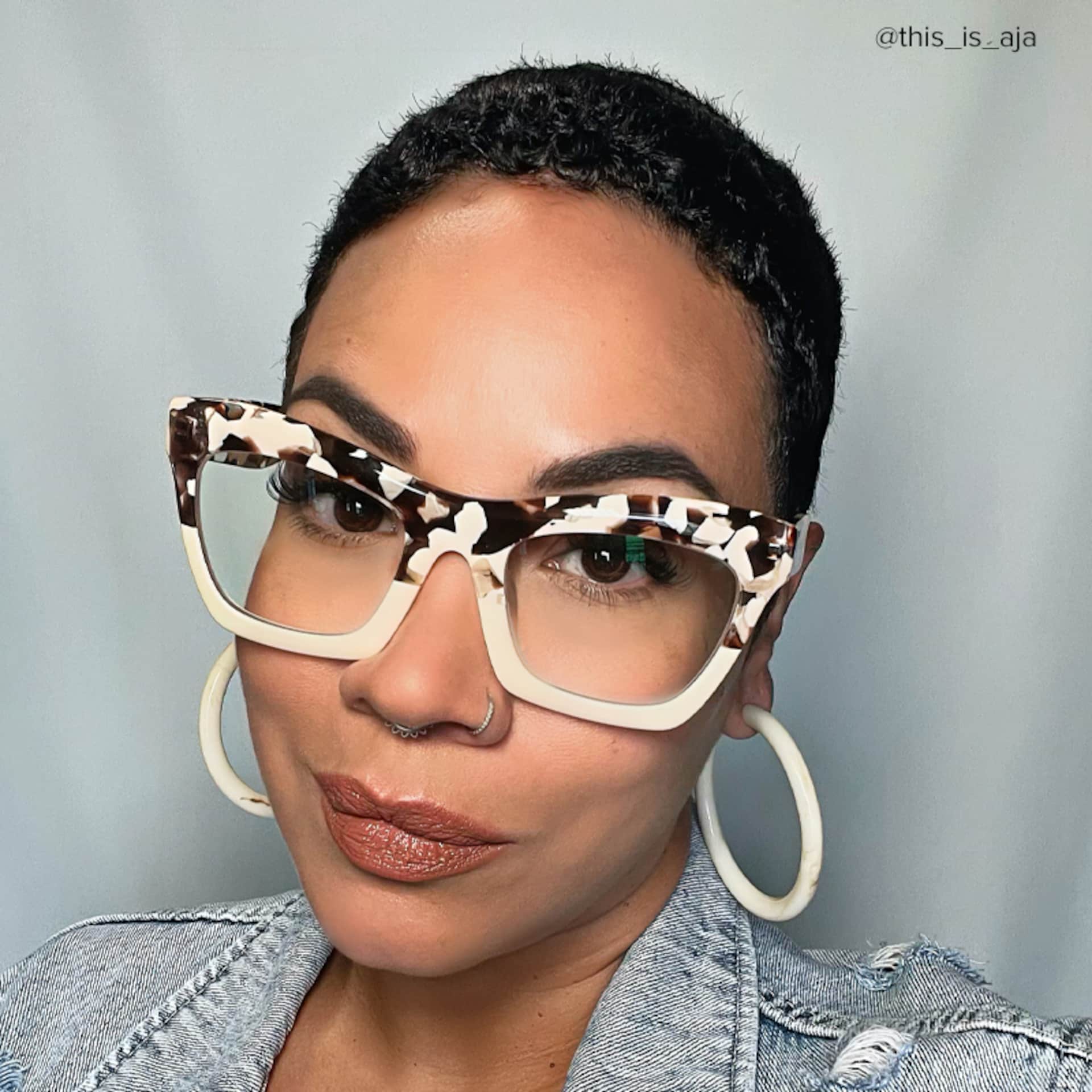 Benitez Square Two-Tone Frame and Pescription Glasses6