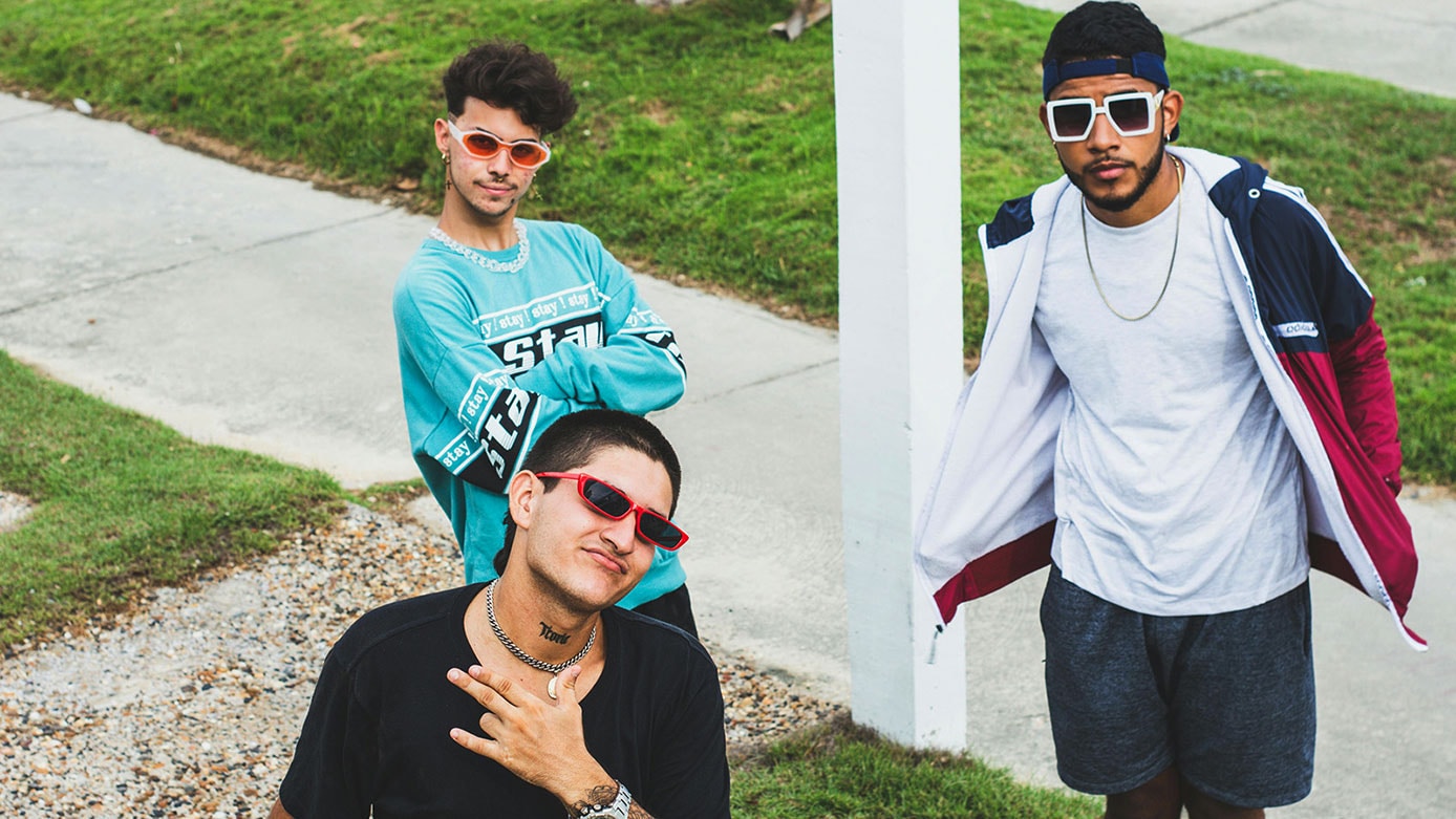 Color-Tinted Glasses