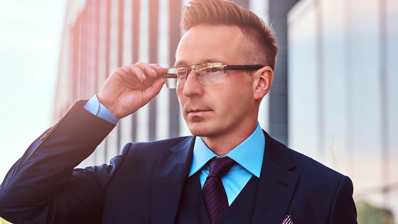 How to Choose High-Quality Reading Glasses for Men