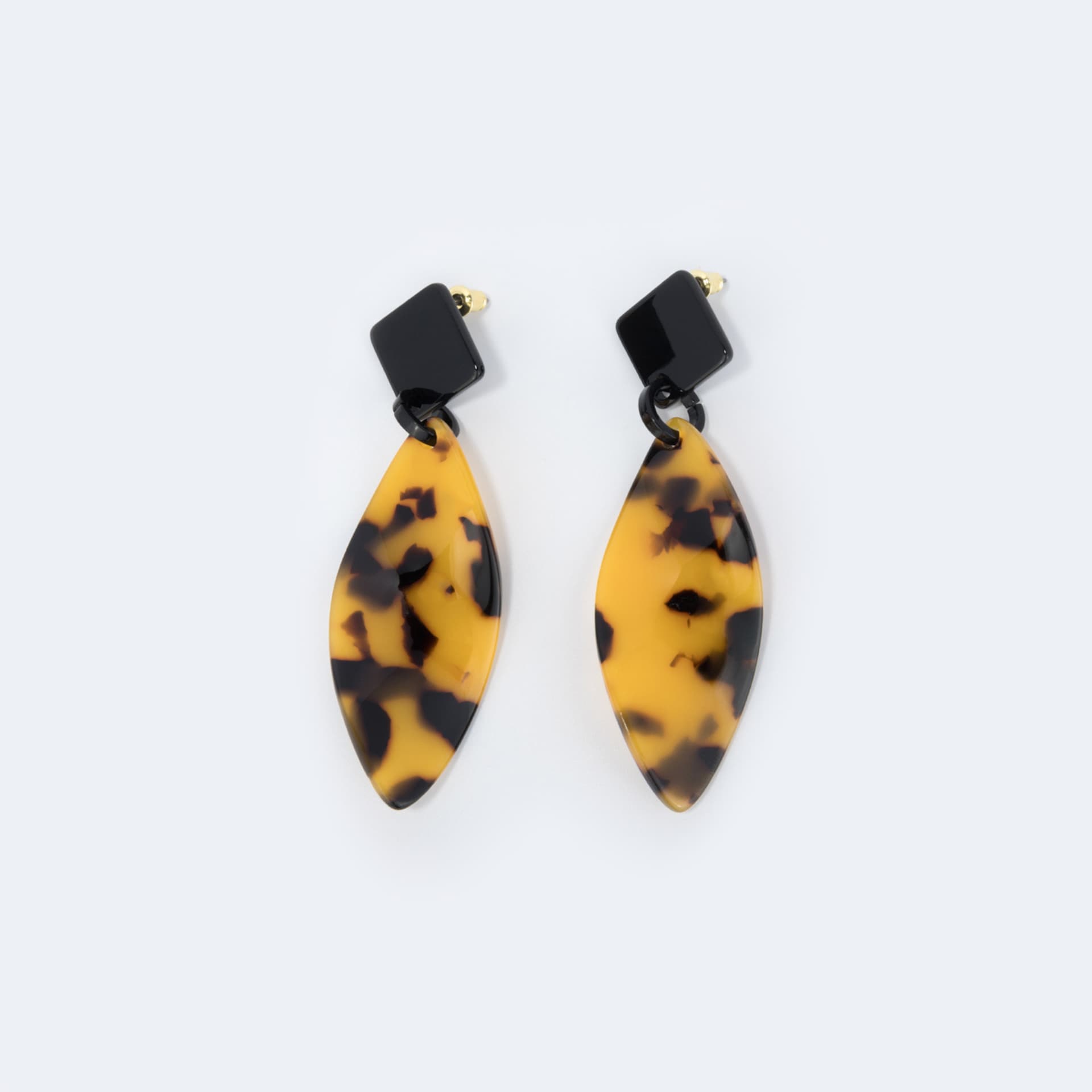 Stylish Geometric Tortoise Earrings | Zeelool Glasses1