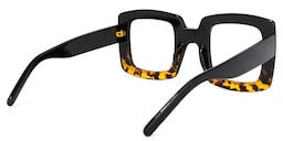 Quincey Square Black Glasses4