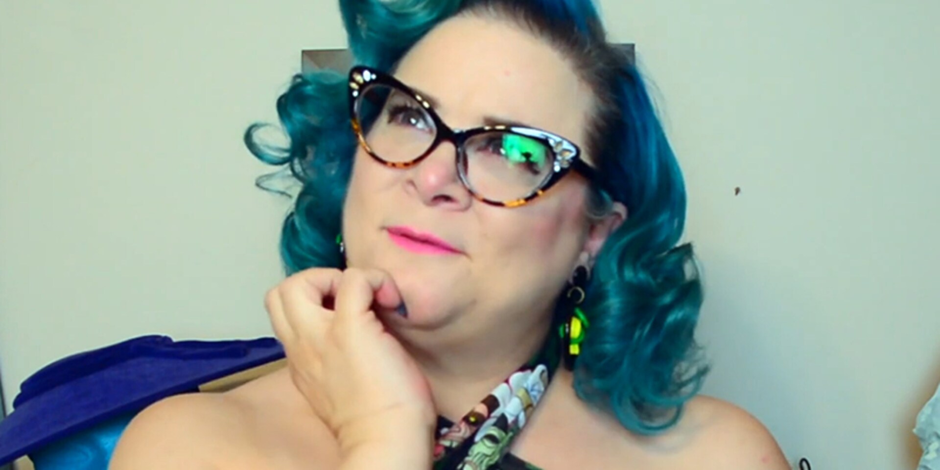 Cat Eye Tortoise Glasses1